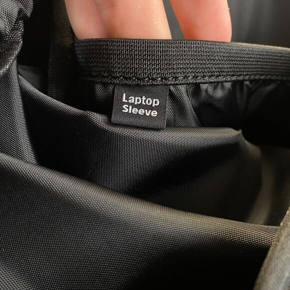 PARKLAND backpack,Sshool,35L 15” Hiking Travel ,Laptop,Large,Waterproof,New - Picture 12 of 16